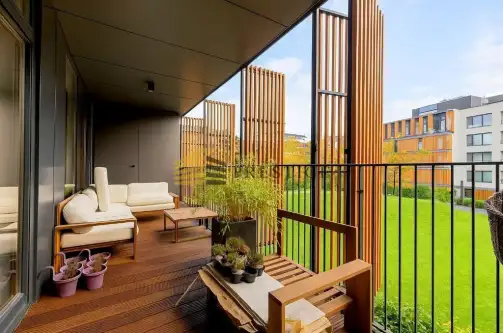 Warszawa ,  Al. Wilanowska   10