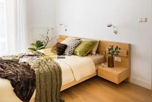 Warszawa ,  Pokorna   10