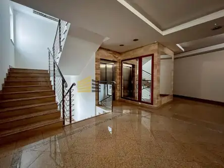 Warszawa ,  Sarmacka   16