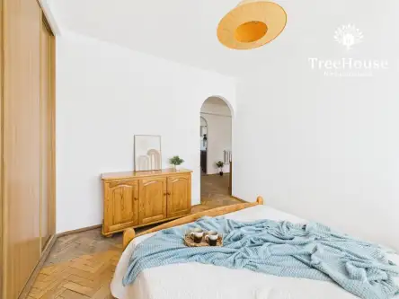 Olsztyn ,  Jagiellońska   7