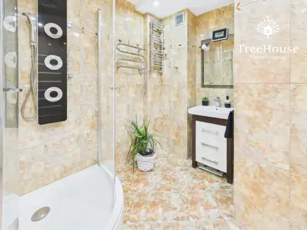 Olsztyn ,  Jana Janowicza   9