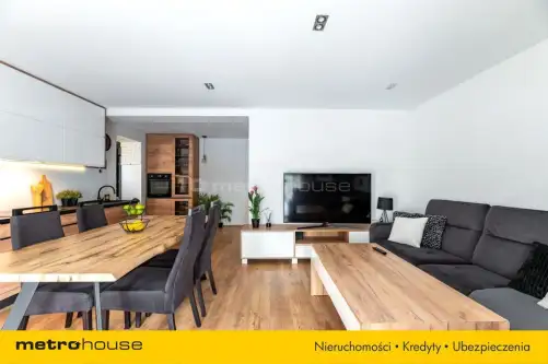 Aleksandrów łódzki ,  Moniuszki   11