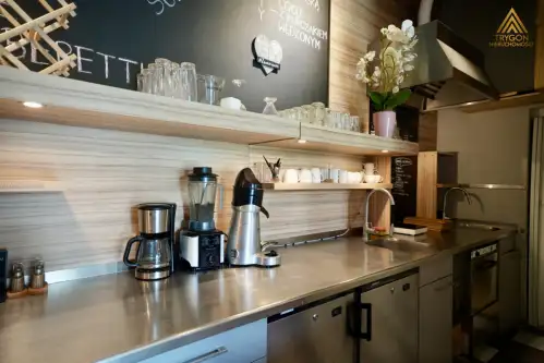 Warszawa ,  Jasnodworska   10