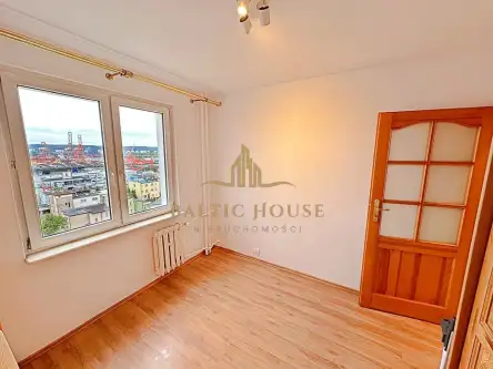 Gdynia ,  Krawiecka   5