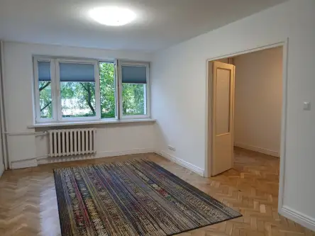 Warszawa ,  Emilii Plater   5