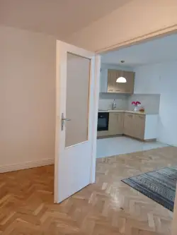 Warszawa ,  Emilii Plater   9