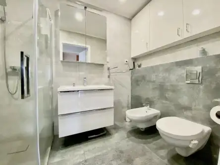 Warszawa ,  Kramarska   9