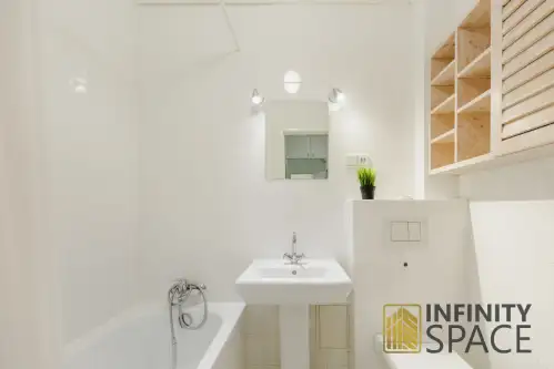 Warszawa ,  Koszykowa   3