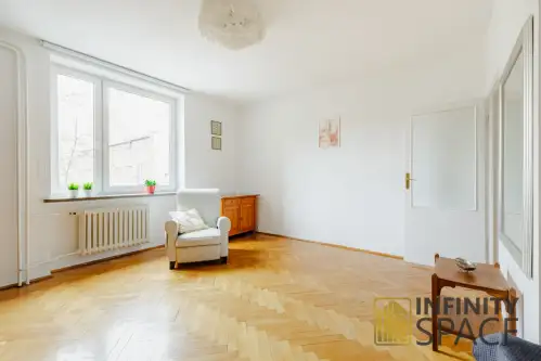 Warszawa ,  Koszykowa   4