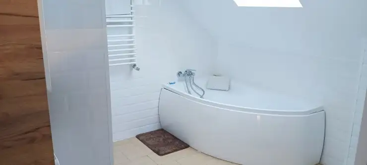 Dąbrówka ,  Akacjowa   12