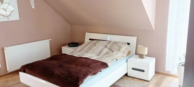 Dąbrówka ,  Akacjowa   16