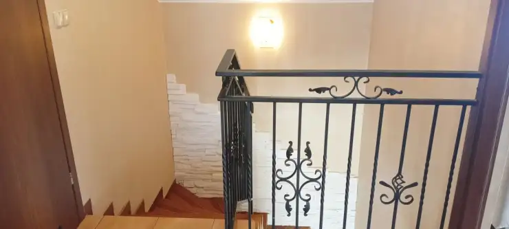 Dąbrówka ,  Akacjowa   17