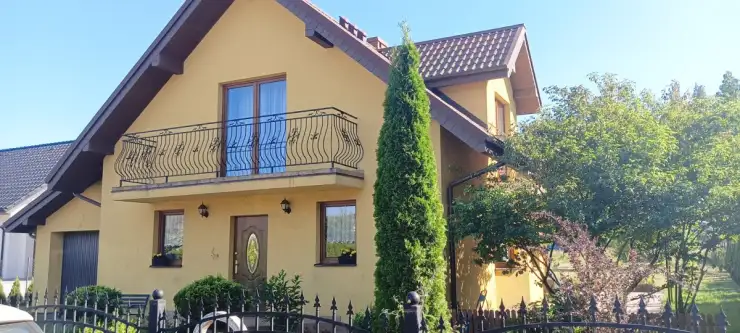 Dąbrówka ,  Akacjowa   2