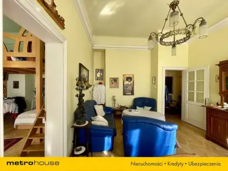 Warszawa ,  Kredytowa   17