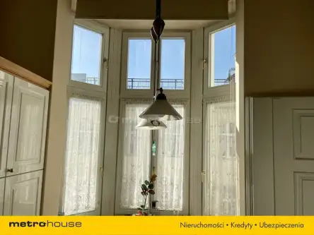 Warszawa ,  Kredytowa   21