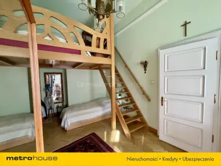 Warszawa ,  Kredytowa   5