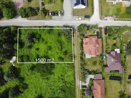 łoś ,  Spółdzielcza   6