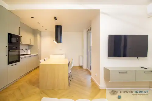 Kraków ,  Armii Krajowej   4