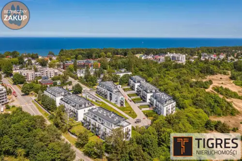 Jastrzębia Góra ,  Obrońców Westerplatte   14