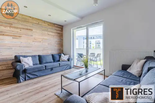 Jastrzębia Góra ,  Obrońców Westerplatte   4