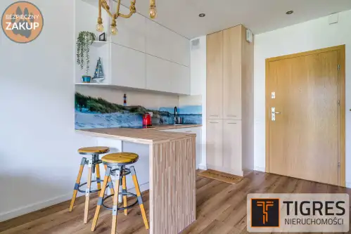 Jastrzębia Góra ,  Obrońców Westerplatte   6