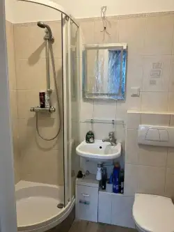 Warszawa ,  Londyńska   10