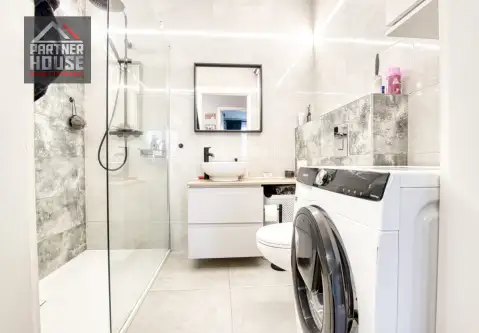 Gdańsk ,  Niepołomicka   9