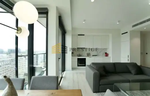 Warszawa ,  Prosta   5