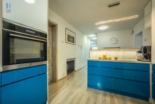 Łódź ,  Dr. Władysława Biegańskiego   11