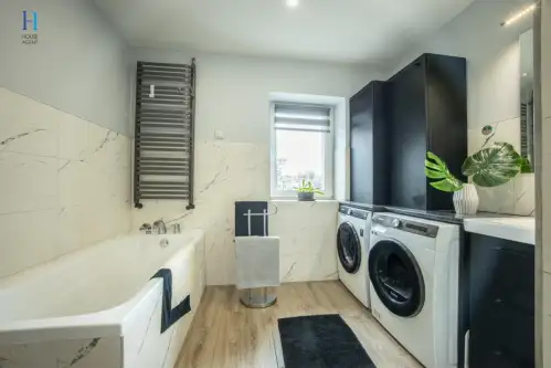 Łódź ,  Dr. Władysława Biegańskiego   16