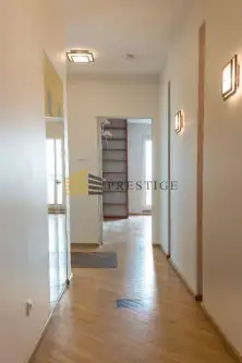 Warszawa ,  Wielicka   10