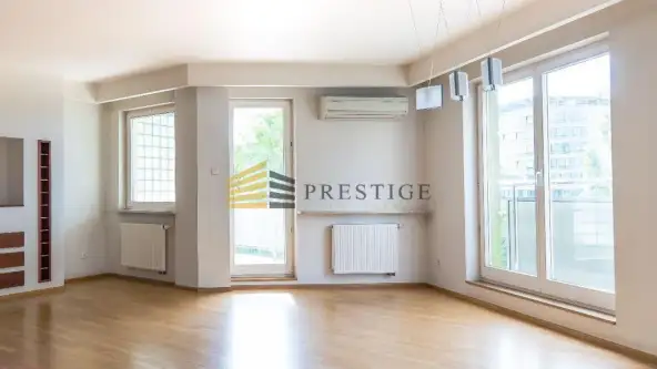 Warszawa ,  Wielicka   2