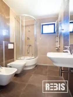 Kraków ,  Władysława Łokietka   8