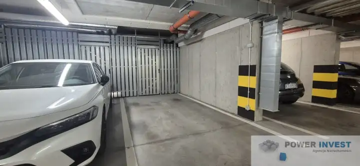 Kraków ,  Czerwone Maki   16