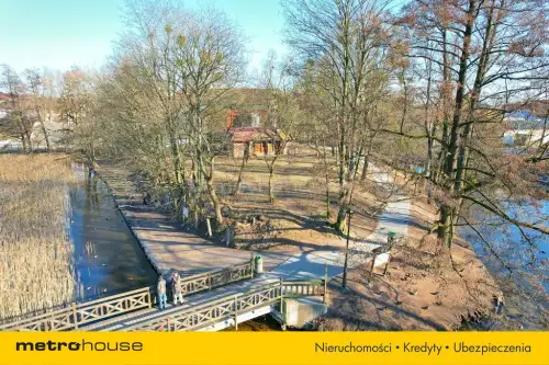 Olecko ,  Plac zamkowy   8