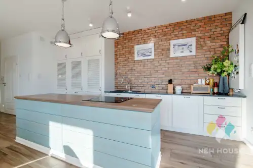 Olsztyn ,  Armii Krajowej   17