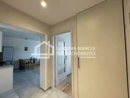 Gdynia ,  Boh. Starówki Warszawskiej   12