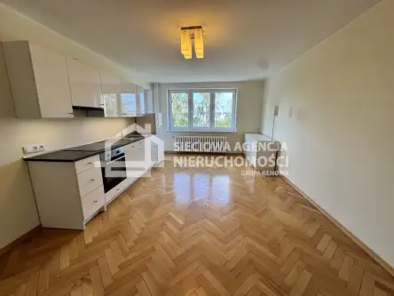  Gdynia   Bohaterów Starówki Warszawskiej 