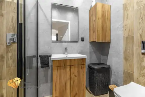 Świdnik ,  Kwiatowa   4