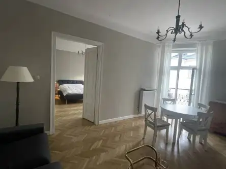 Warszawa ,  Poznańska   2