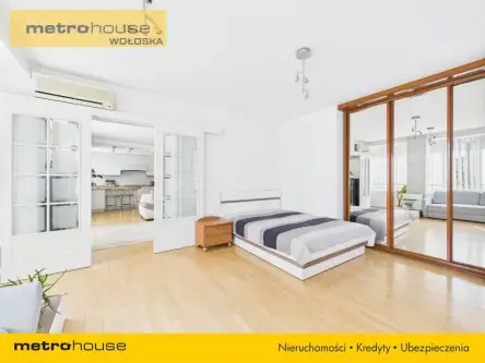 Warszawa ,  al. Jana Pawła II   2