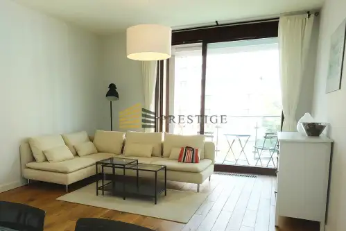 Warszawa ,  Leona Kruczkowskiego   4