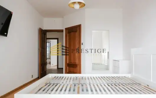 Warszawa ,  Jana Pawła Woronicza   12