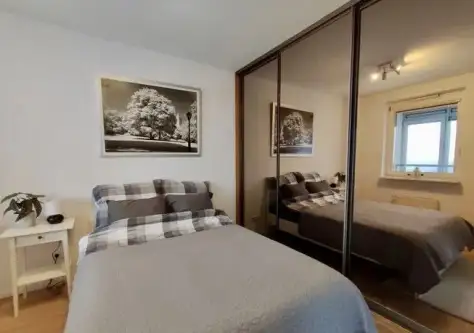 Warszawa ,  Aleja Jana Pawła Ii   12