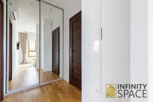 Warszawa ,  Postępu   7