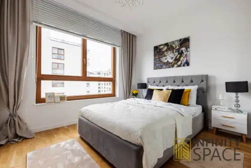 Warszawa ,  Postępu   9