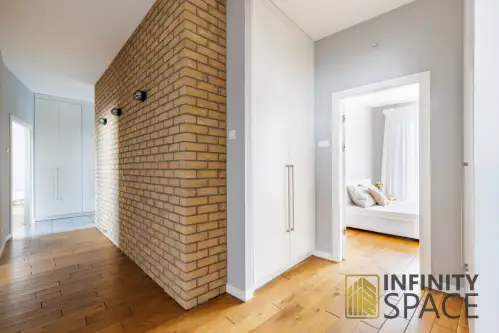 Warszawa ,  Groszowicka   11