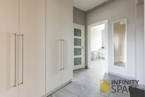 Warszawa ,  Groszowicka   8