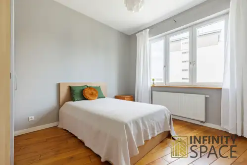 Warszawa ,  Groszowicka   9