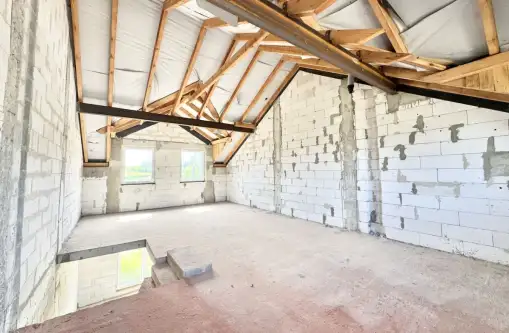 Głogów ,  Pszczelarska   8